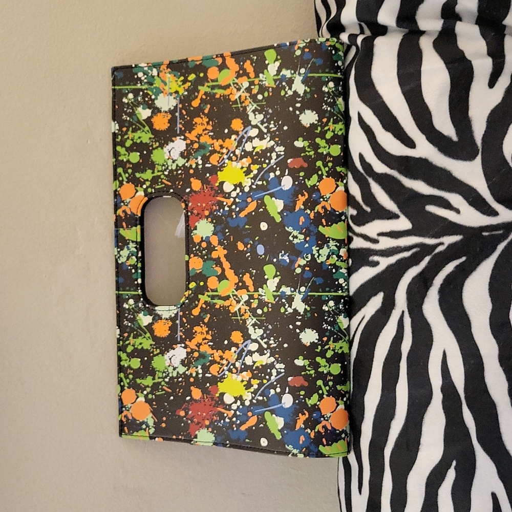 Linea Donna 15" wide × 9" deep multi rainbow Color